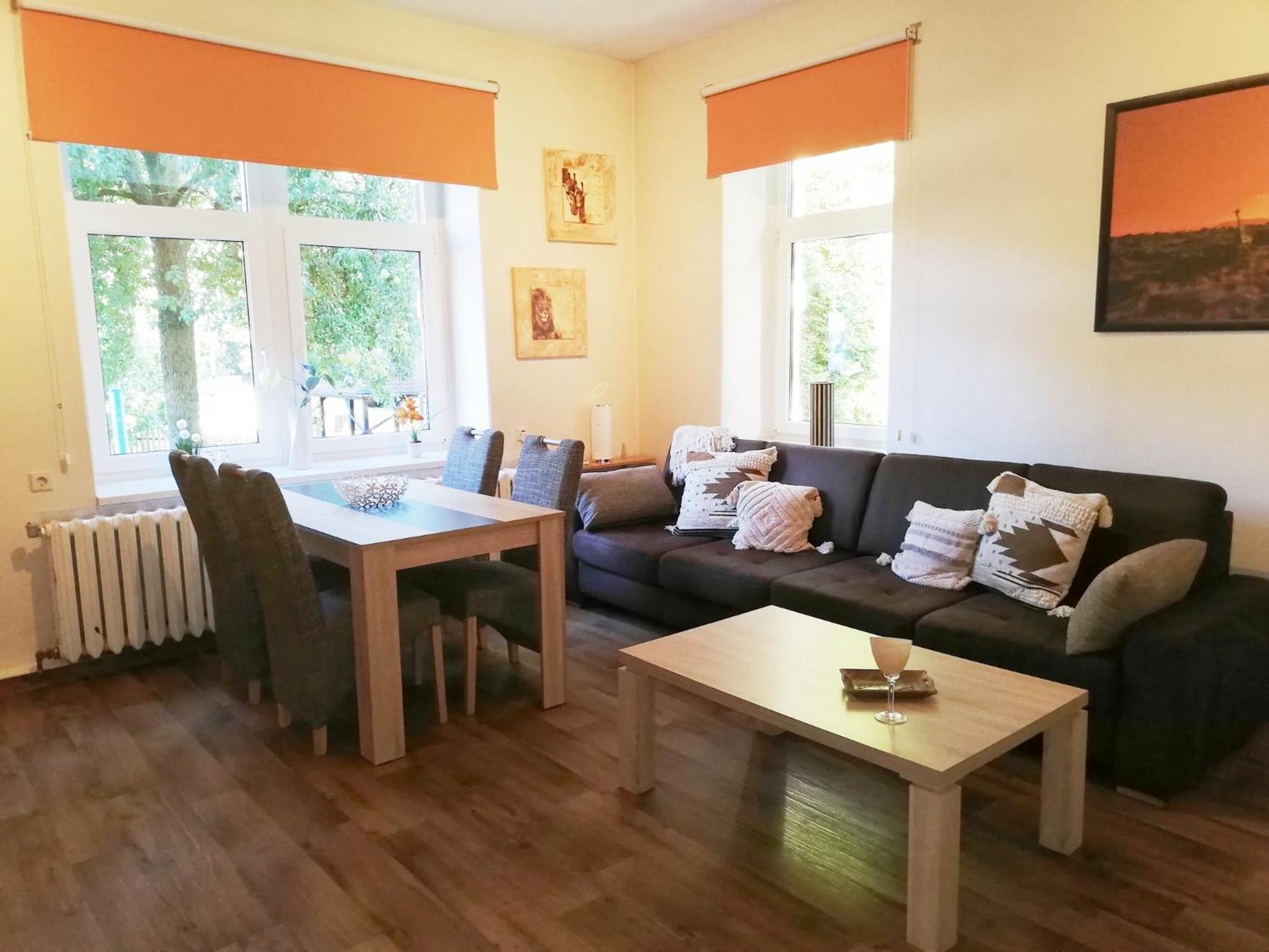 Ferienwohnung Und Pension "Zur Aue" Konigsbruck Eksteriør bilde
